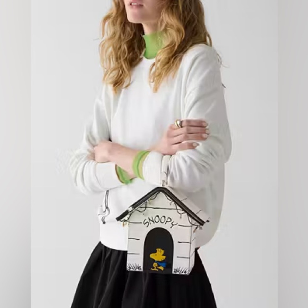 Kate Spade Peanuts 3D Dog House Crossbody